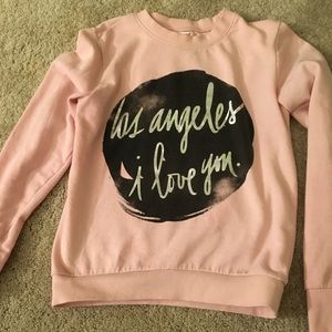 Los Angeles crewneck sweatshirt.